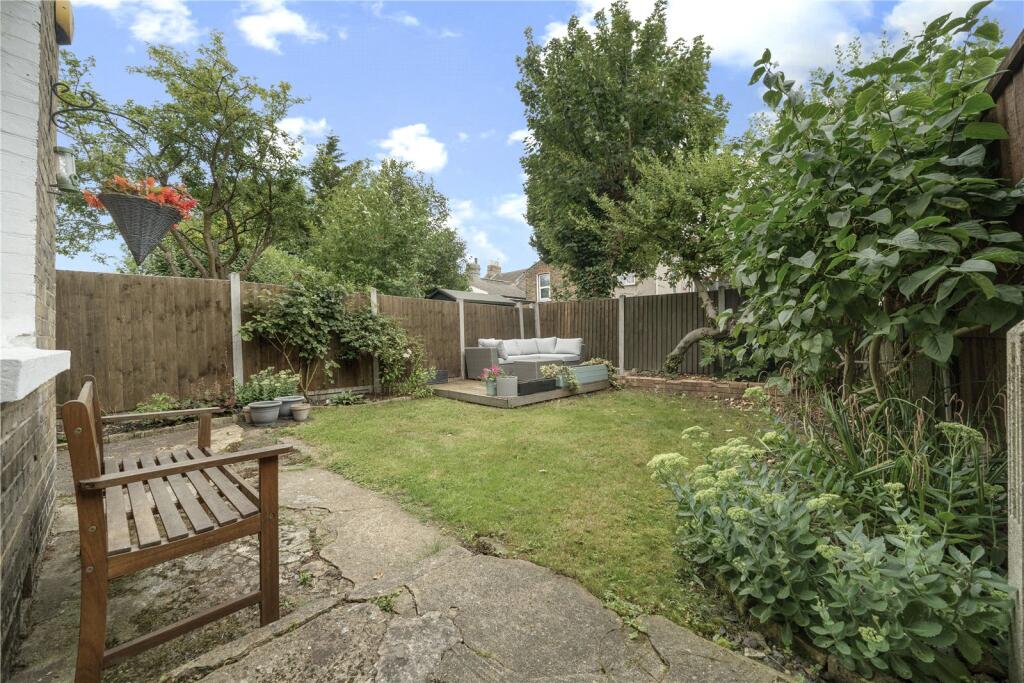 Howard Road, Walthamstow, London, E17 - View 3