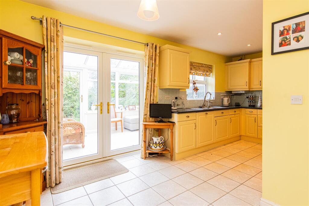 House in Northampton - View 4