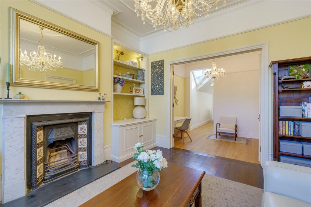 House in London - View 4