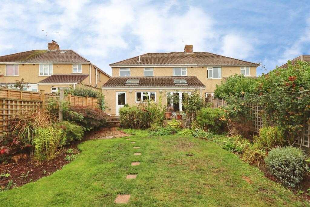 House in Bristol, Bromley Heath, Downend and Bromley Heath - View 2