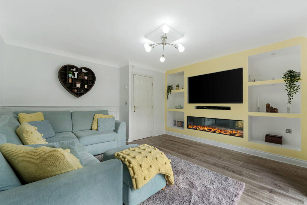 House in Leigh, Aspull Common - View 2