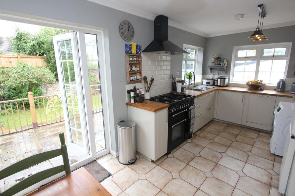 House in Llantwit Major - View 4