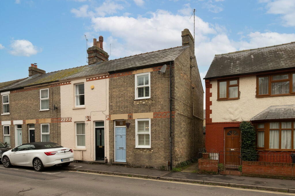 Main image of property: Hobart Road, Cambridge, CB1 3PU