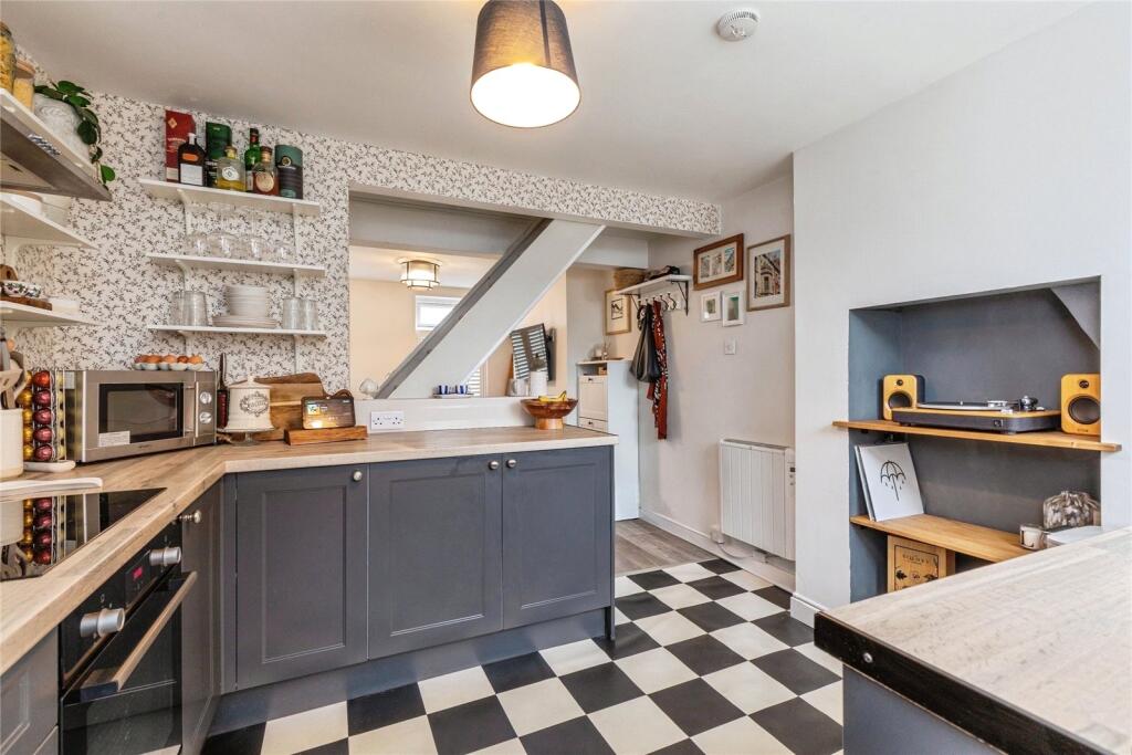 Main image of property: High Street, Wouldham, Kent, ME1