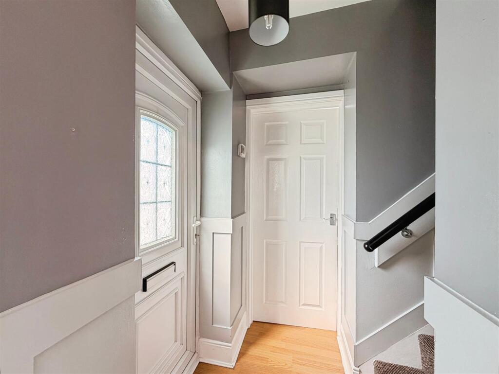 Fourth Avenue, Edwinstowe, Mansfield - View 6