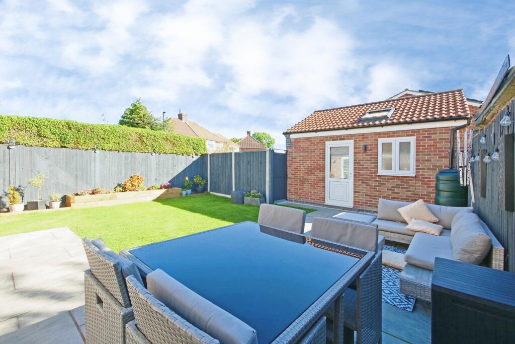 House in York - View 3