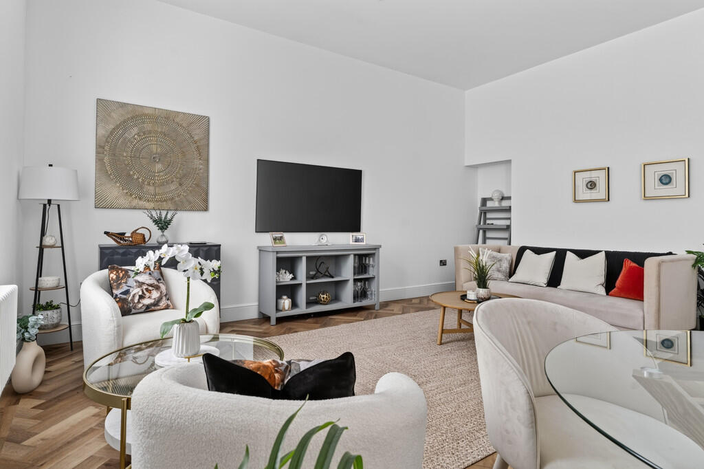 Apartment in Brown Heath, Stamford Mill, Christleton - More