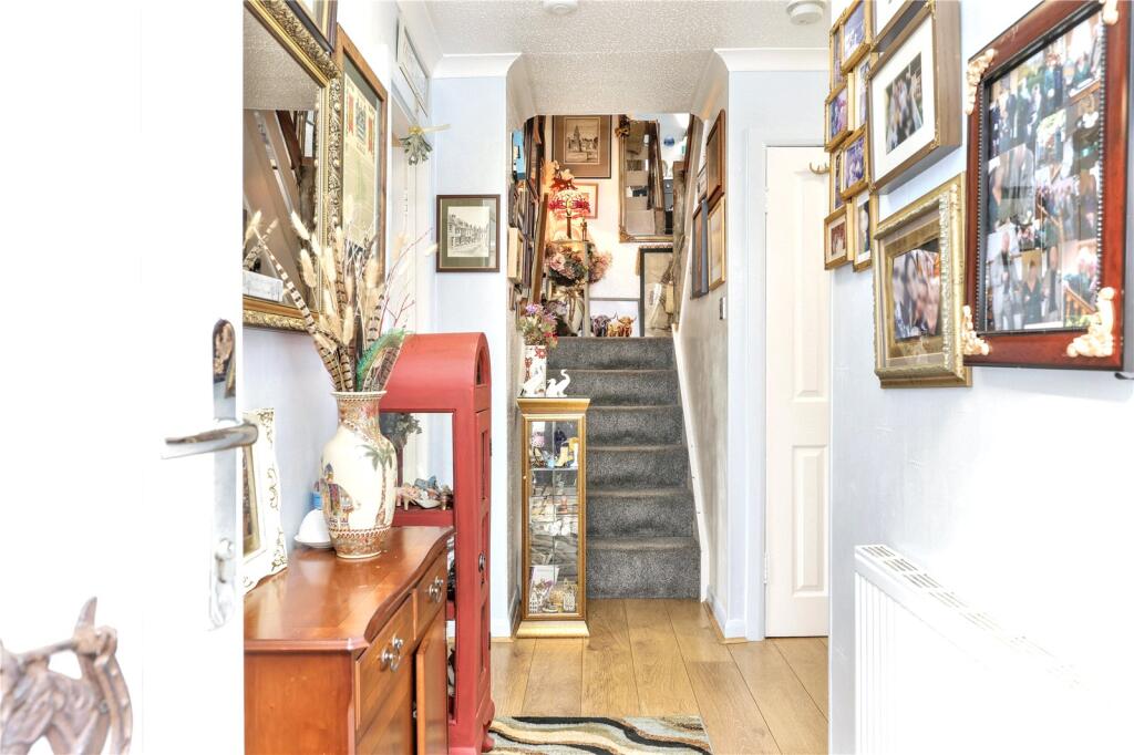House in Dalgety Bay, St David's - View 4
