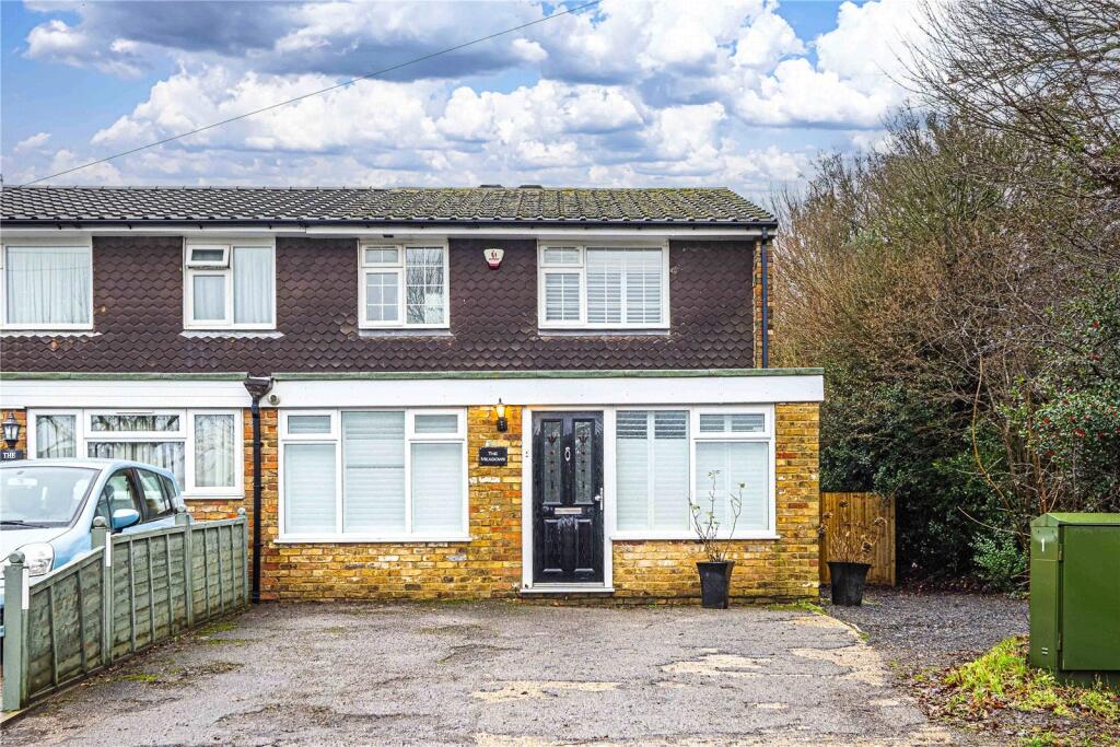 Main image of property: Hempstead Road, Bovingdon, Hemel Hempstead, Hertfordshire, HP3