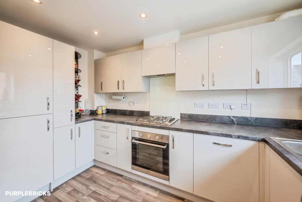 House in Leconfield - View 4