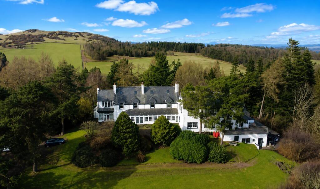 Main image of property: Haddockston House, West Glen Road, Houston, Johnstone, Renfrewshire, PA6 7GU