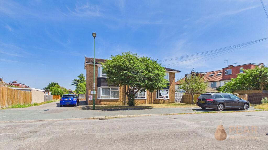 Main image of property: First Avenue, Lancing, BN15