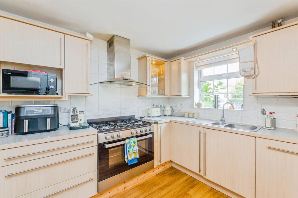 House in Cardiff, Penylan - View 5
