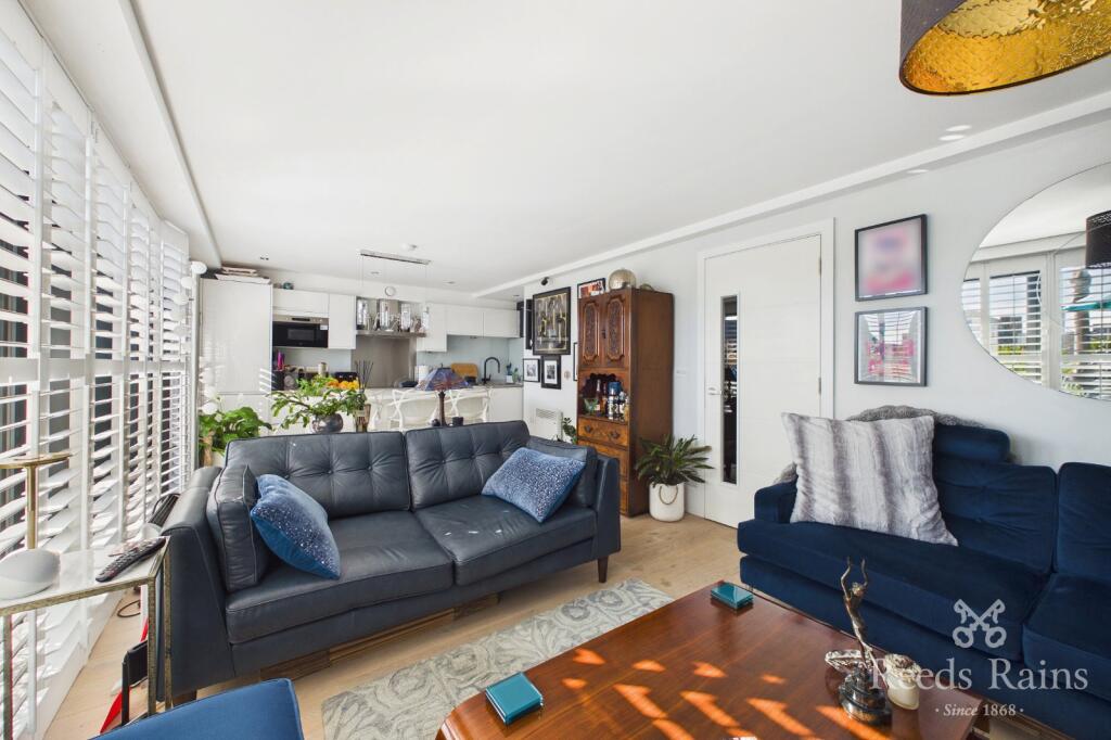 Apartment in Manchester - View 3