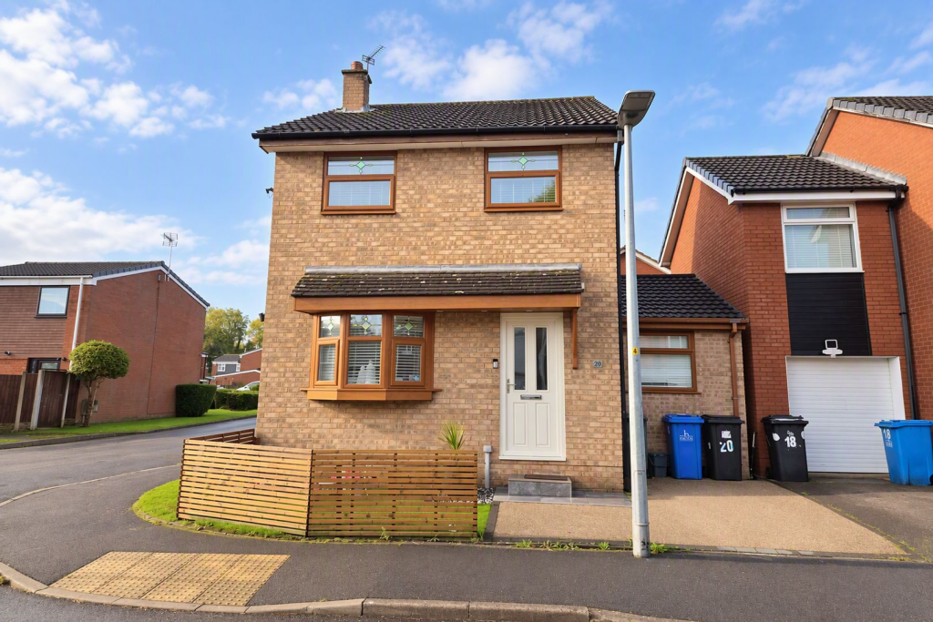 Main image of property: Porthleven Road, Runcorn, WA7