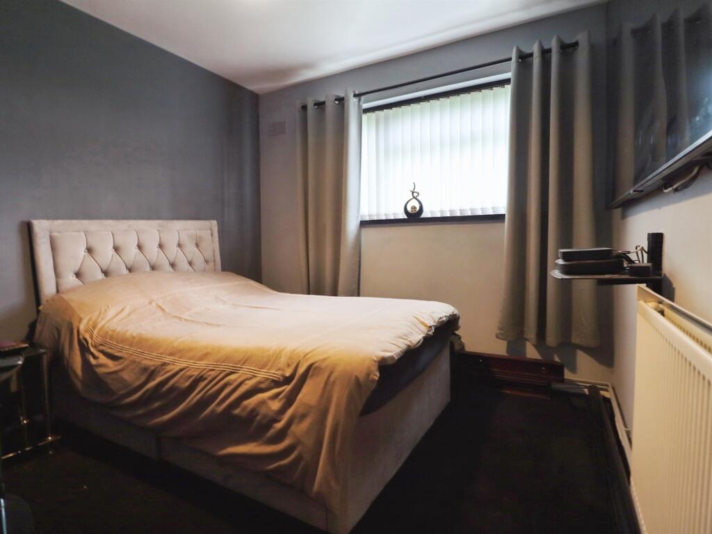 Apartment in Cardiff, Llanrumney - View 5