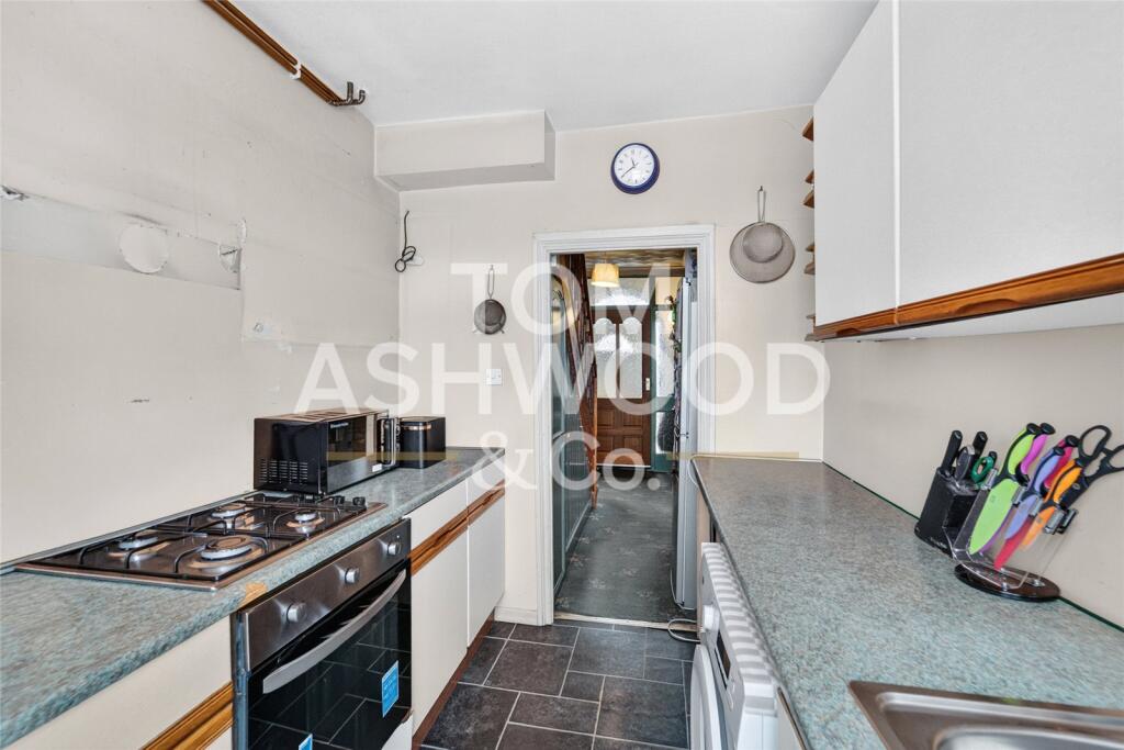House in Ilford - View 4