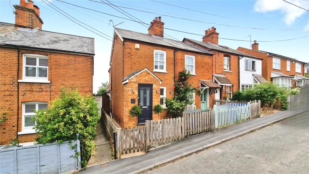Main image of property: Rose Hill, Binfield, Bracknell, Berkshire, RG42