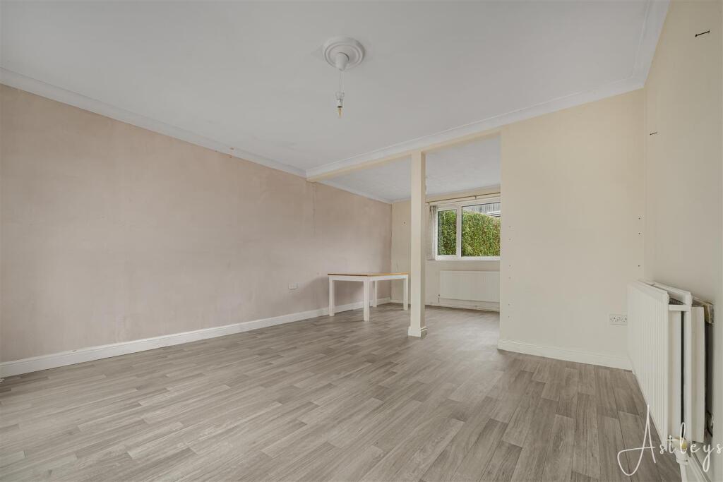 House in Swansea - View 2