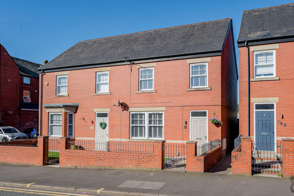 Main image of property: Gidlow Lane, Wigan