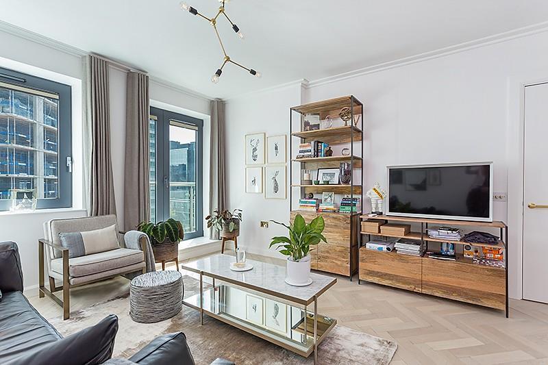 Apartment in London - More