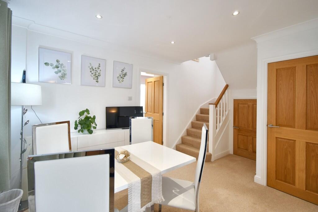 House in East Lindsey, Louth - View 2