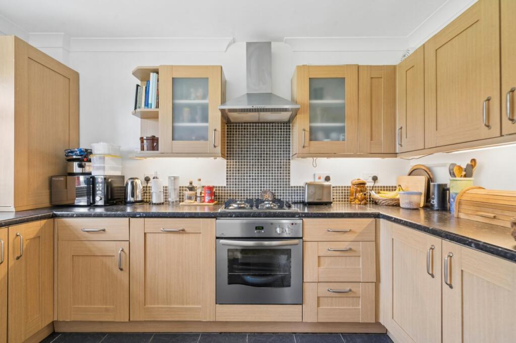 Peterhill Close, Chalfont St. Peter, Gerrards Cross, Buckinghamshire, SL9 – pohled 3