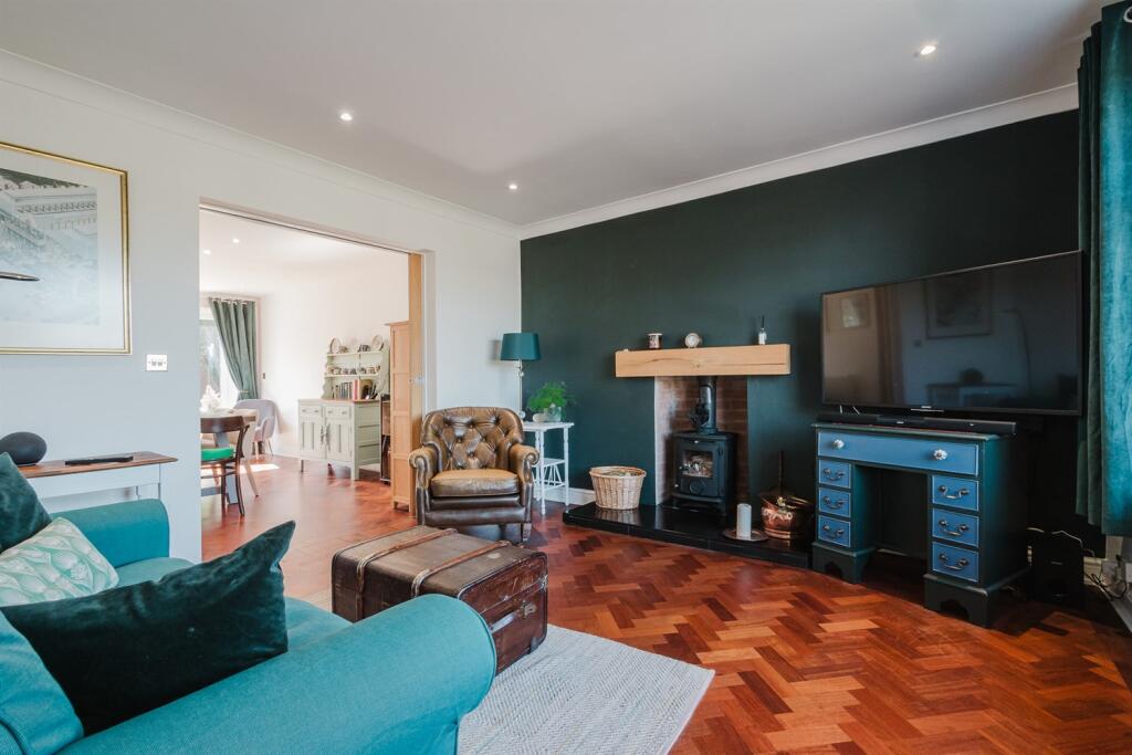 House in Knutsford, Bexton - View 5