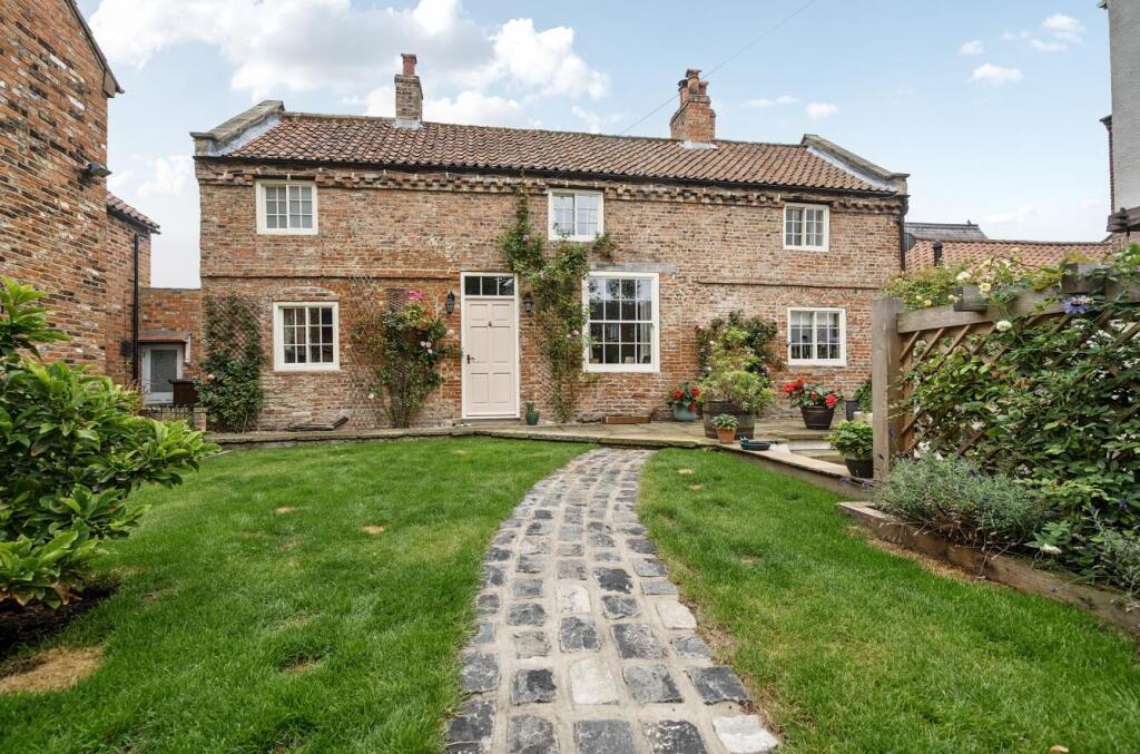 Main image of property: Old Road, Cawood,