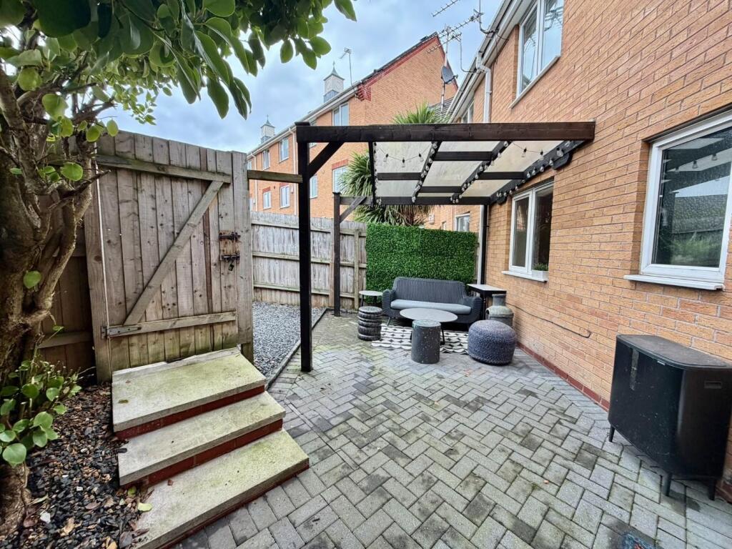 Garden Apartment - New Barns Avenue, Chorlton photo 2