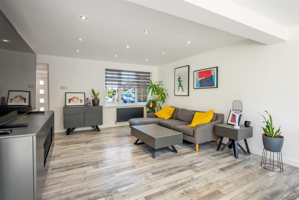 House in Chelmsford - More