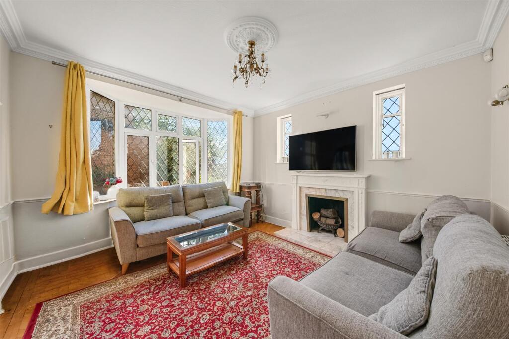 House in Southall - View 4