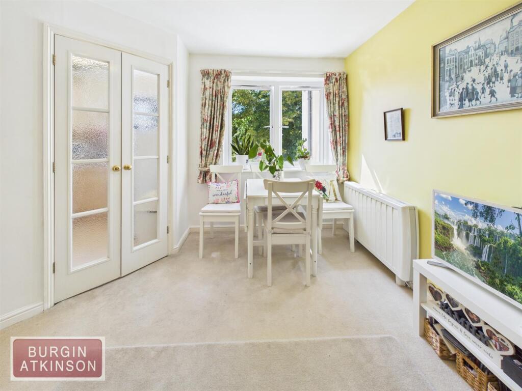 Apartment in Bassetlaw, Nottinghamshire - More