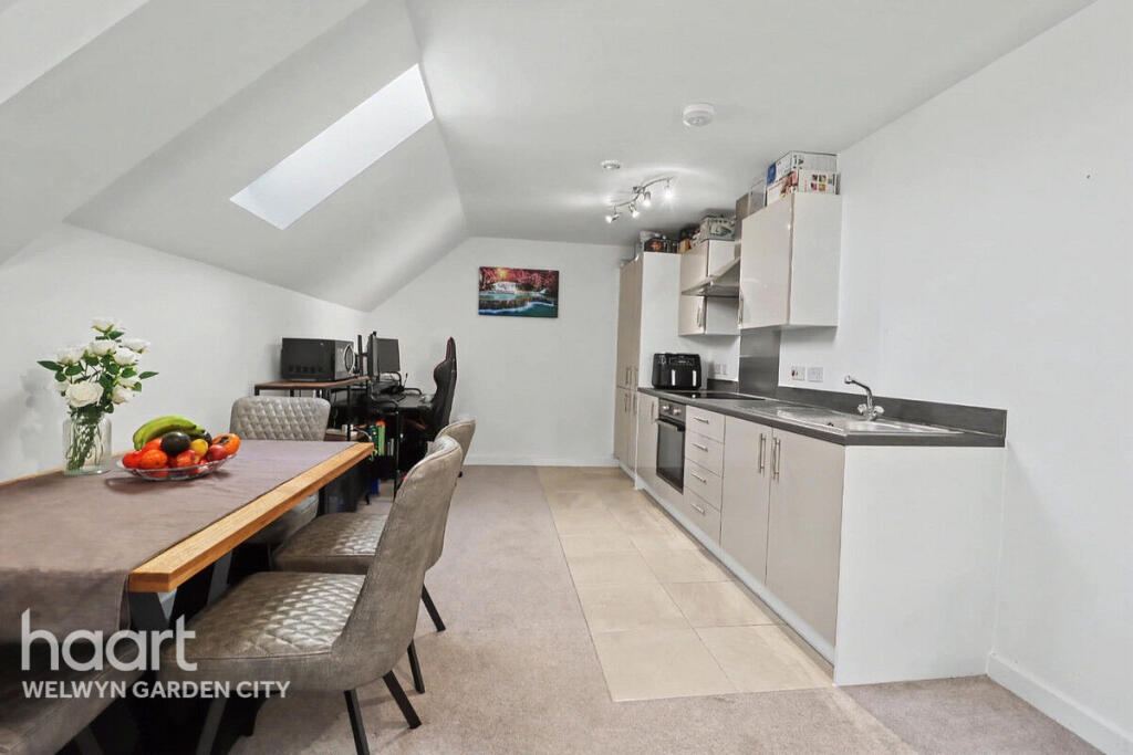 Additional image 4 of William Close, WELWYN GARDEN CITY