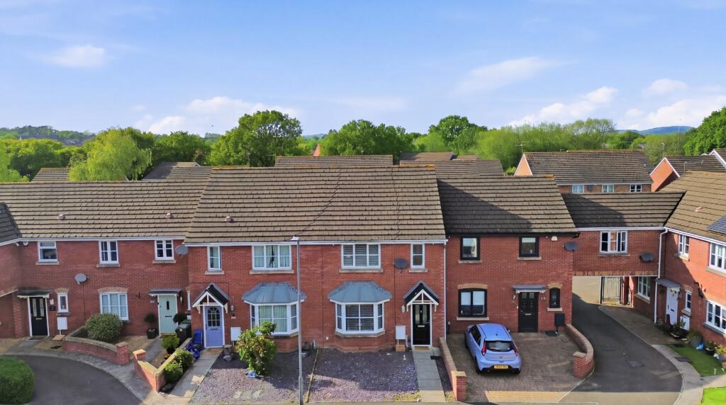 Main image of property: Clos Chappell, St. Mellons, Cardiff, CF3 0PZ