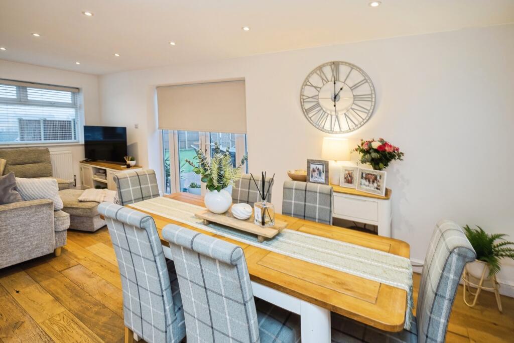 Bryn Llystyn, Waen Road, Coedpoeth, Wrexham, LL11 photo 4