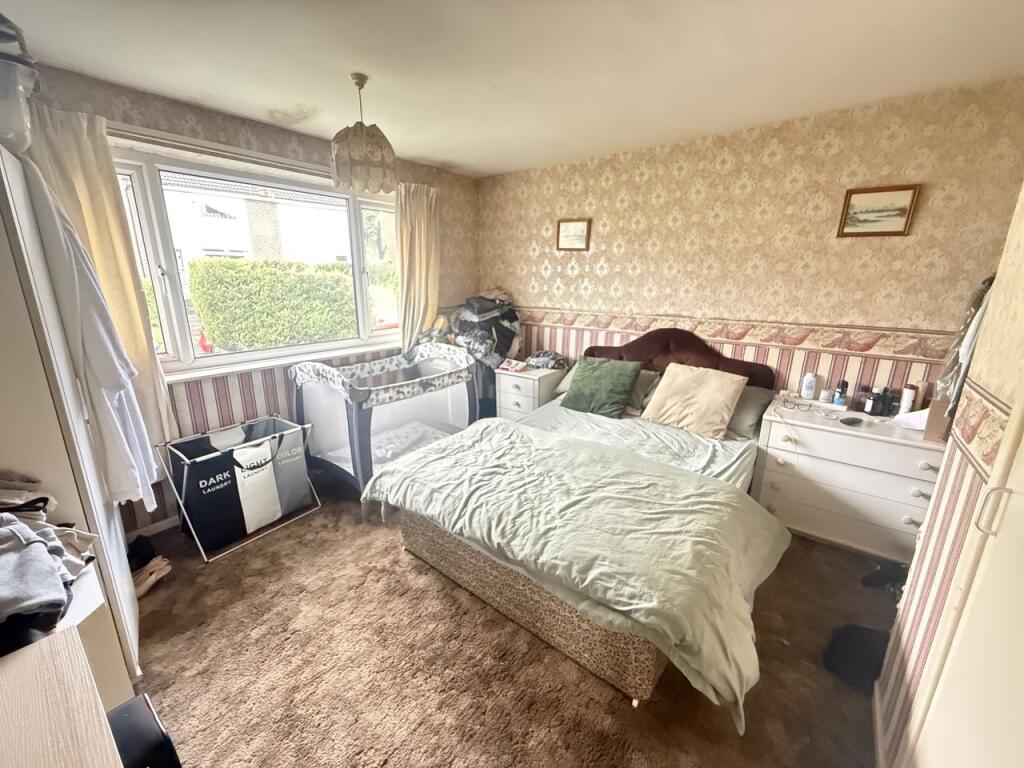 House in Calderdale, Kershaw, Friendly - View 4