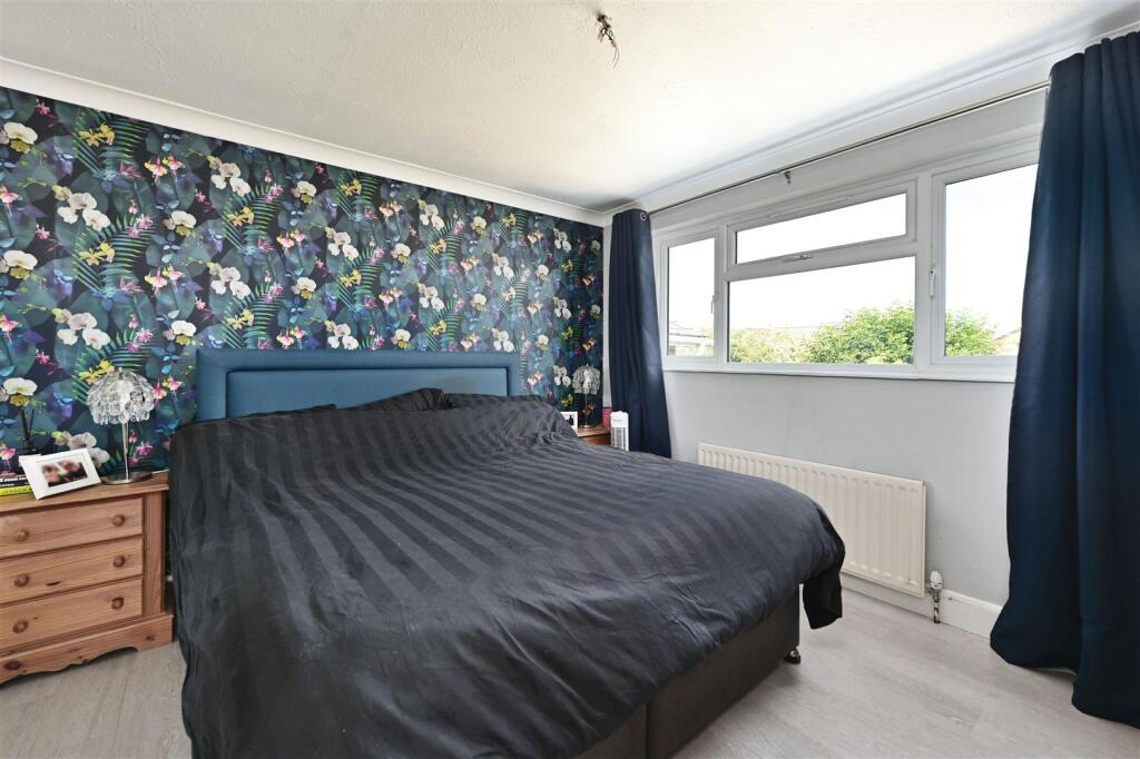 Osprey Road, Basingstoke - View 6