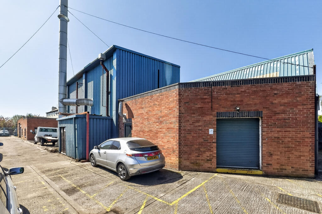 Distribution Warehouse