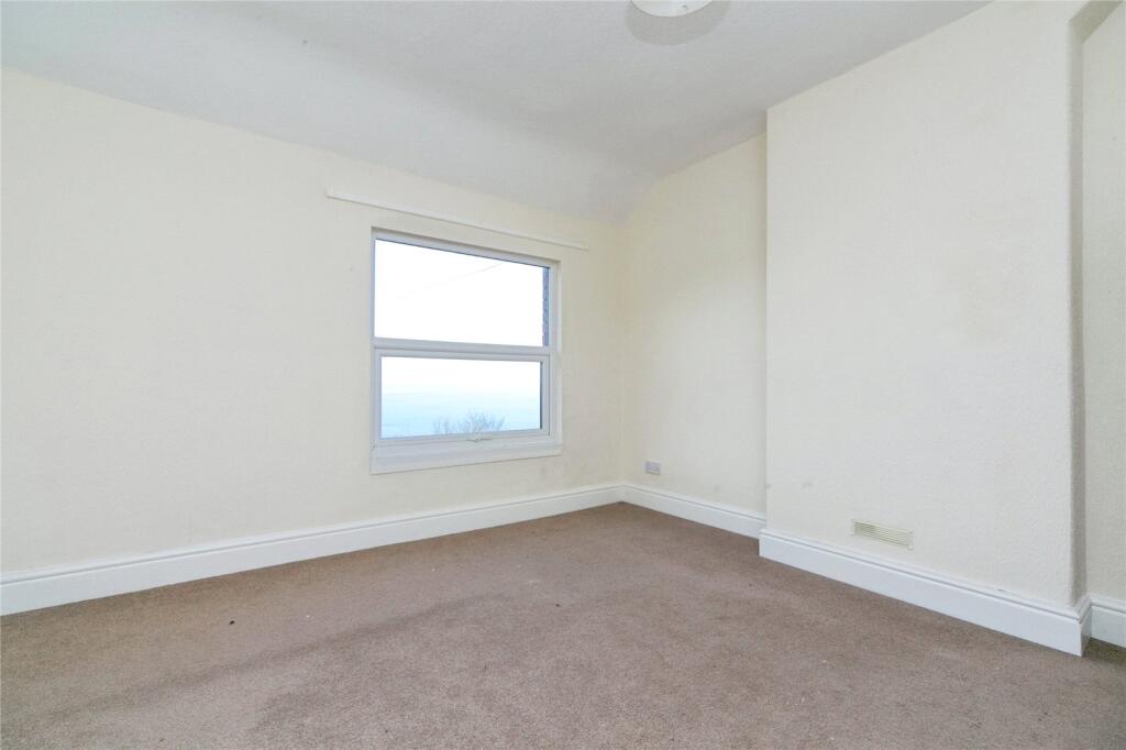 Abergele Road, Old Colwyn, Colwyn Bay, Conwy, LL29 photo 4