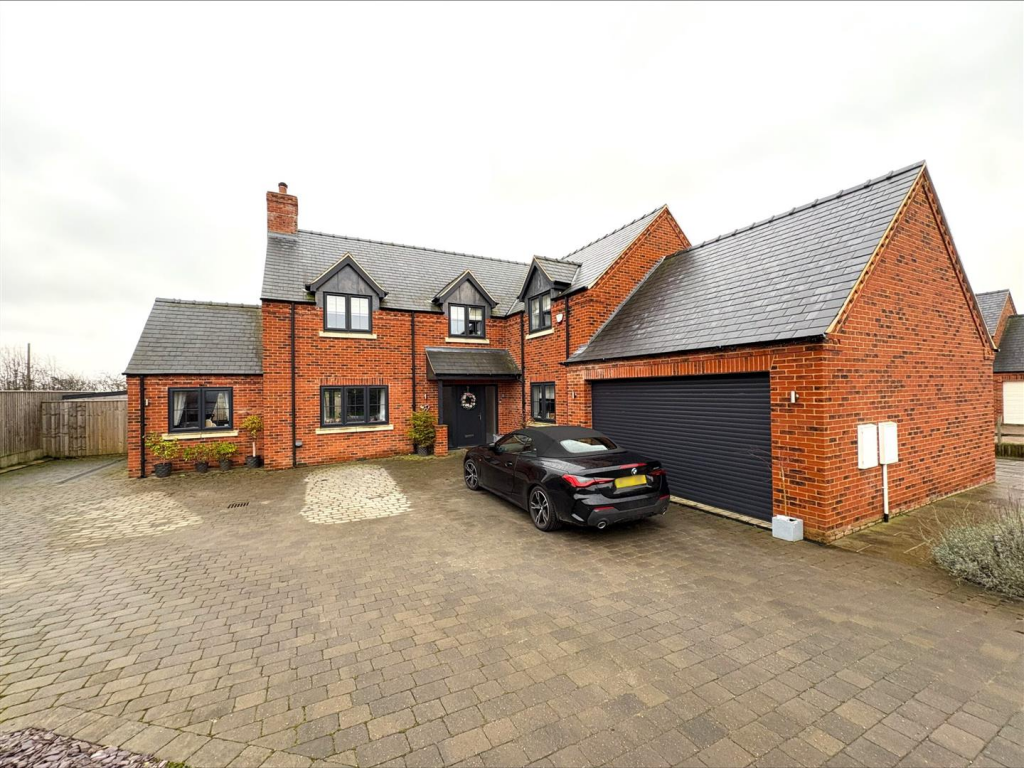 Main image of property: Roman Way, Louth