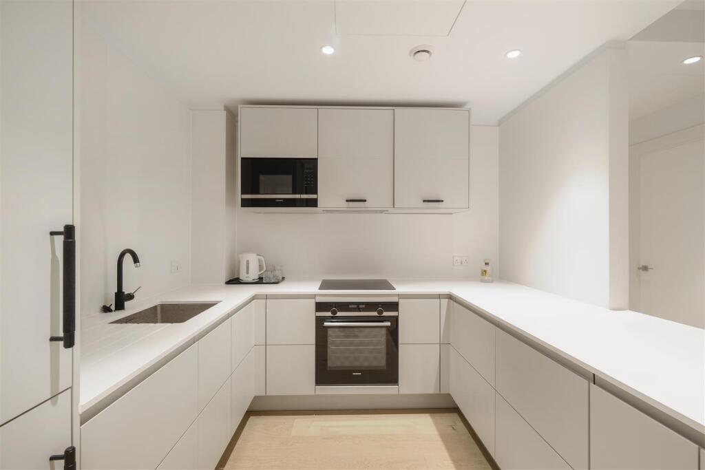 Apartment in London - View 4