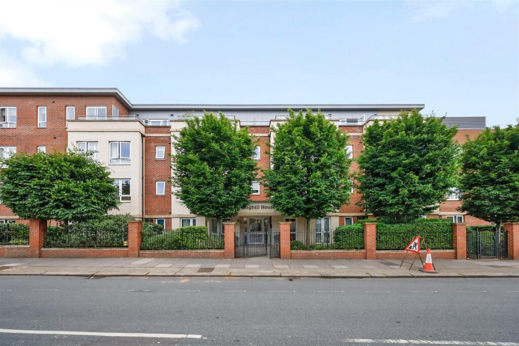 Main image of property: Willesden Lane, London, NW2