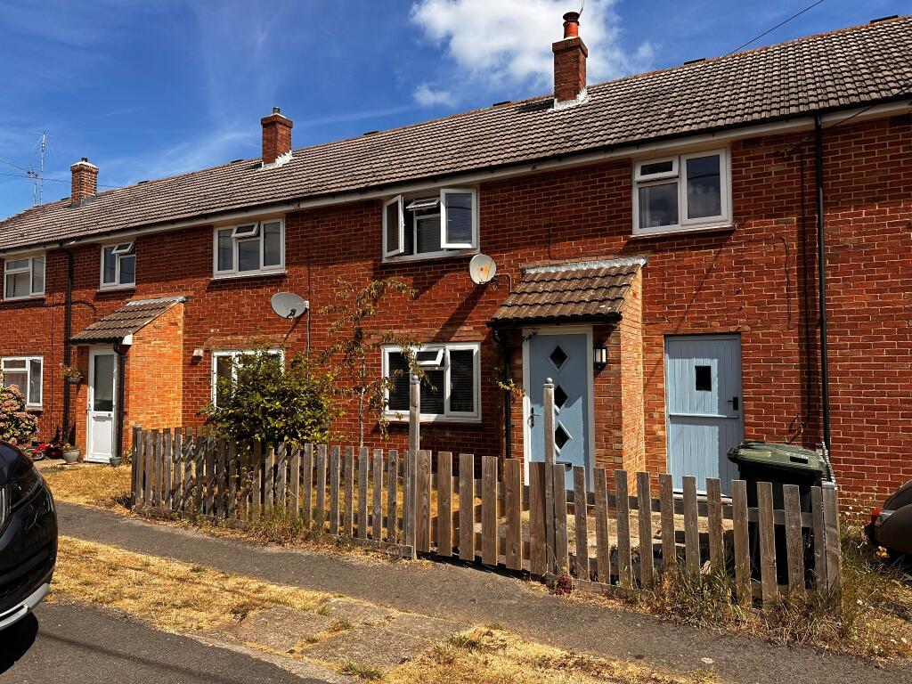 Main image of property: Calshot Close, Calshot