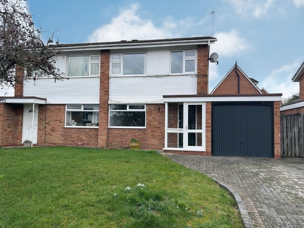 Main image of property: Roslin Close, Bromsgrove, Worcestershire, B60