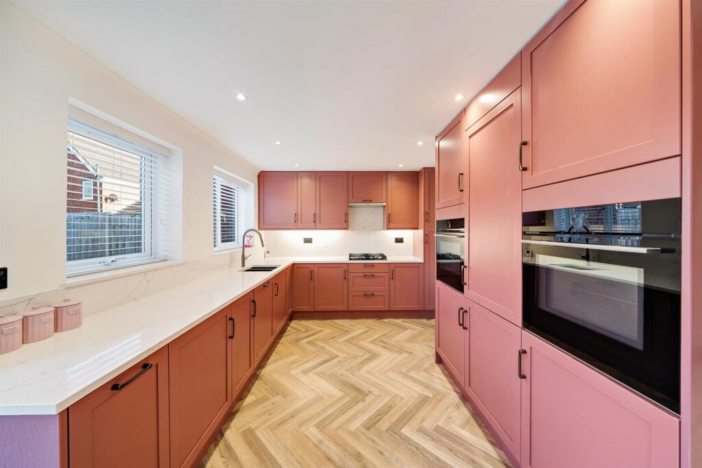 House in Bristol - More