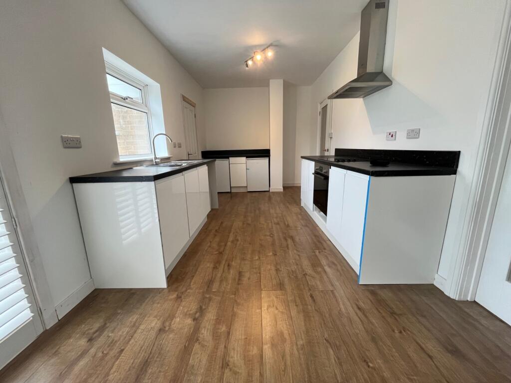 House in Basford, Shavington cum Gresty - View 4