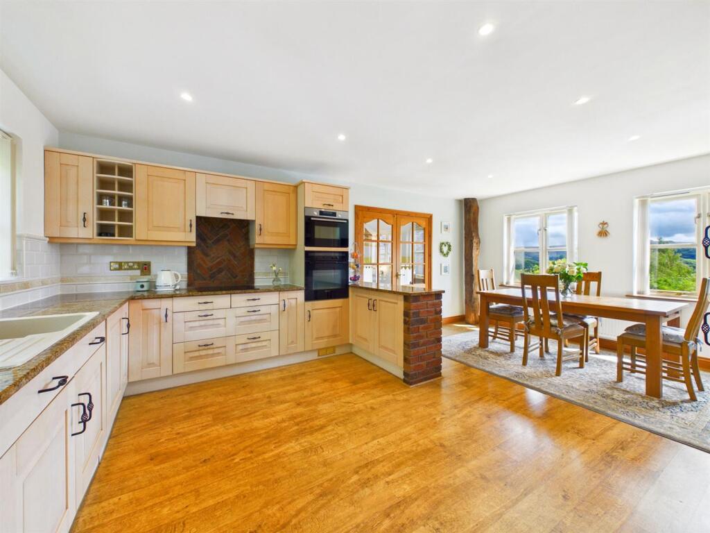 House in Shrewsbury - View 5