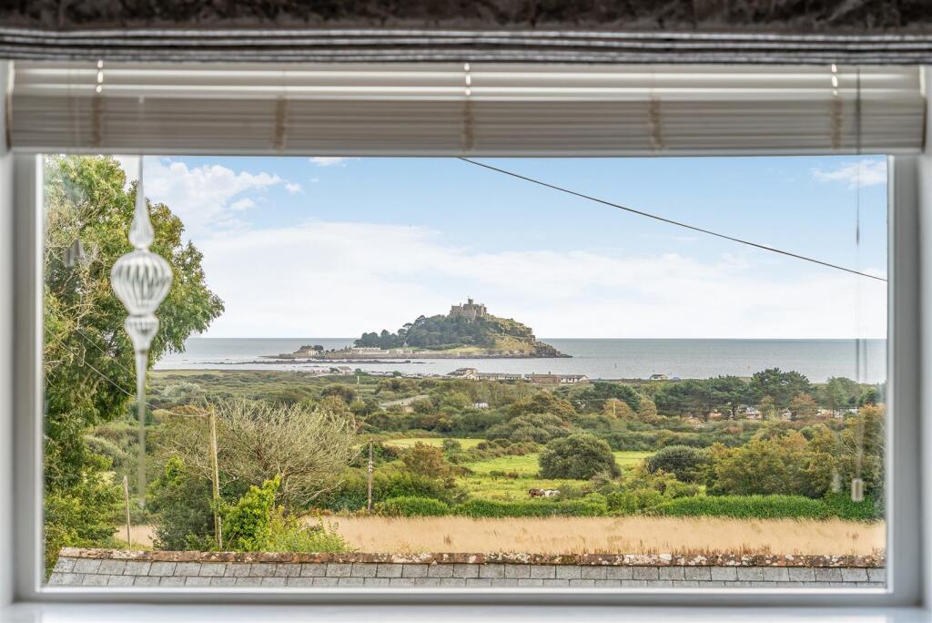 House in Ludgvan - View 5