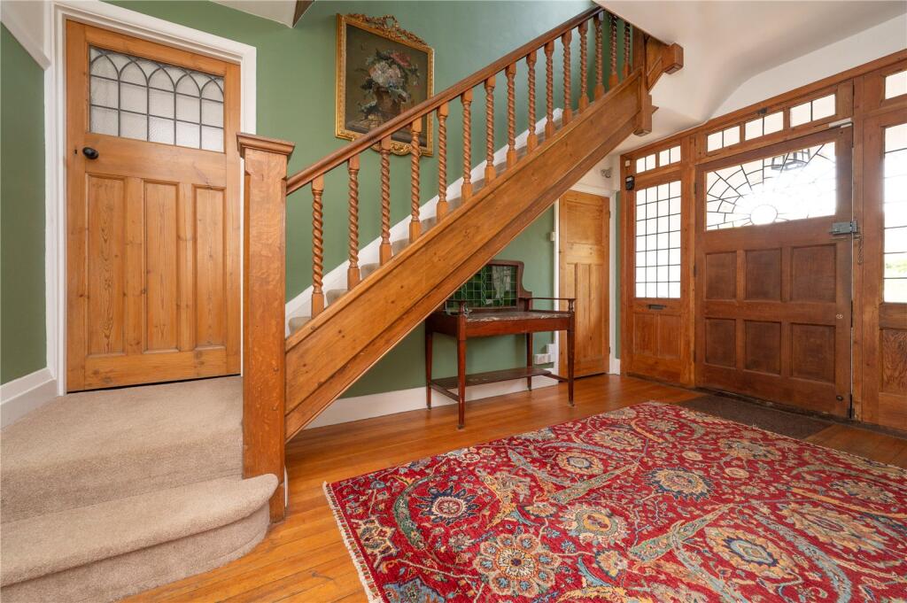 House in St Albans - View 5